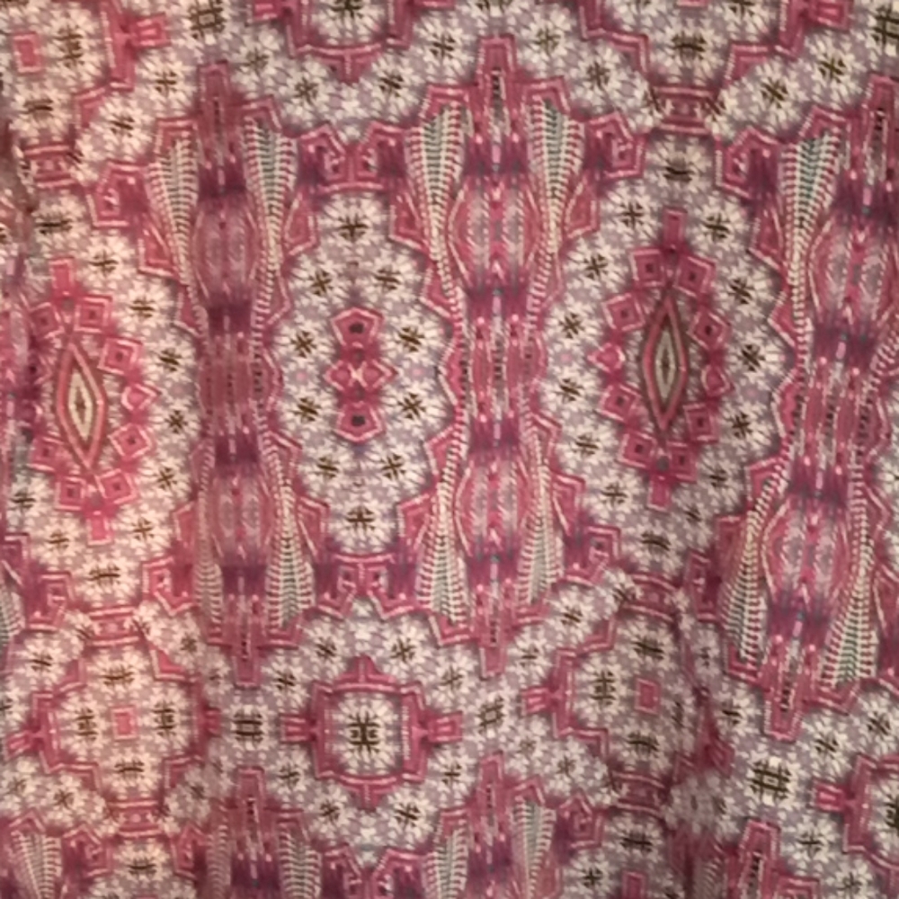 Fun Blouse - Picture 2 of 4